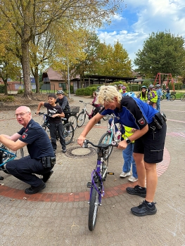 Bild "Schulleben_Projekte_Fahrrad_8.JPG"