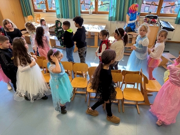 Bild "schulleben_feste_karneval25_4.JPG"